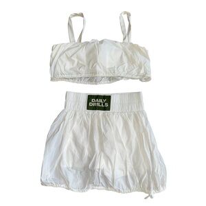 Daily Drills White Bubble Set Skirt and Bra Size small New